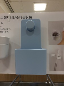 壁に付けられるフック