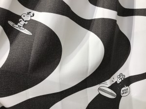 スヌーピーカーテン