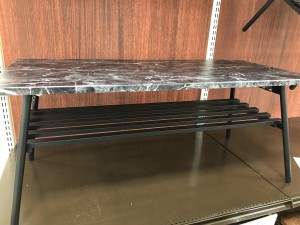 折れ脚テーブル