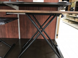リフティングテーブル