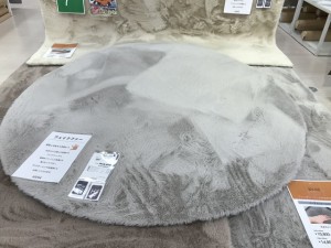 フェイクファーラグ