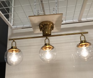 シーリング　ウリカ